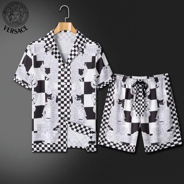 Picture of Versace Shirt Pant Suits _SKUVersaceM-3XL24cn18324839
